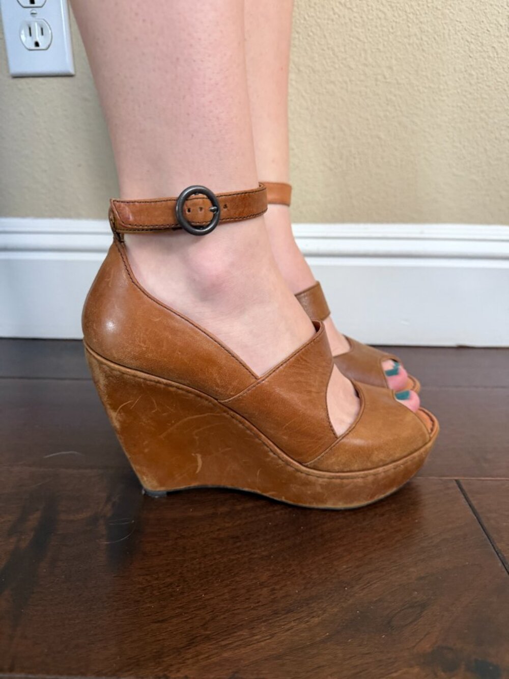 Born Crown Leather Platform Ankle Strap Buckle Sandals Heels Shoes Size 8 - Picture 5 of 14